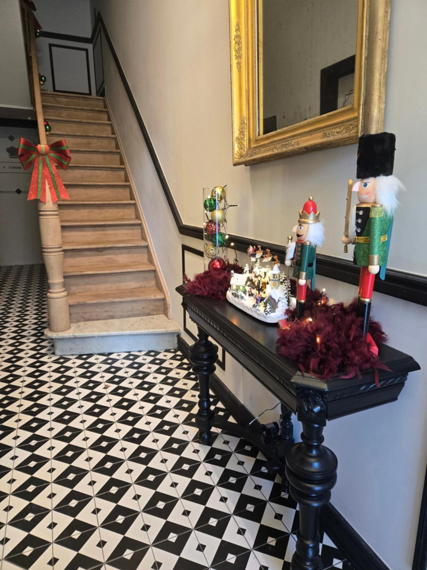 Maison Du Roi Liege Luaran gambar